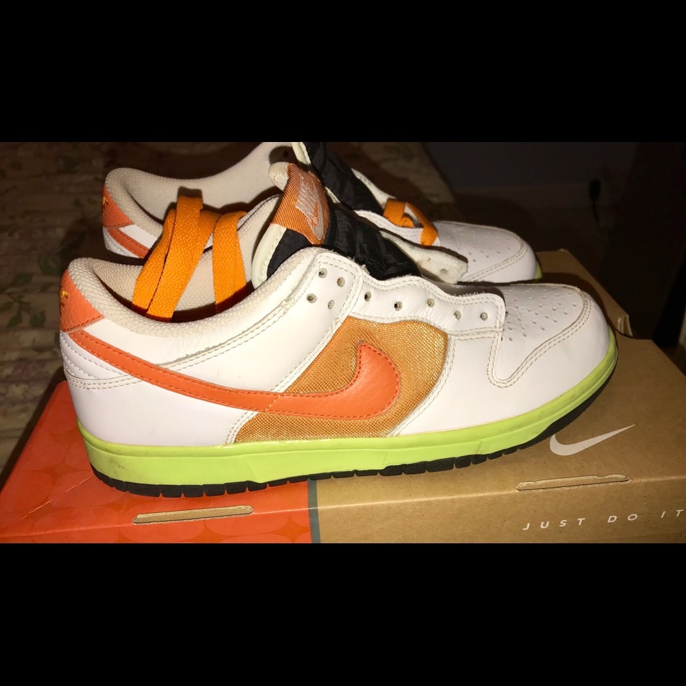 Low top Nike Dunks!